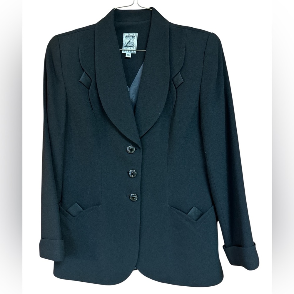 Zelda Women’s Black Dressy Blazer Suit Jacket Stylish Triacetate/Rayon S10 EUC